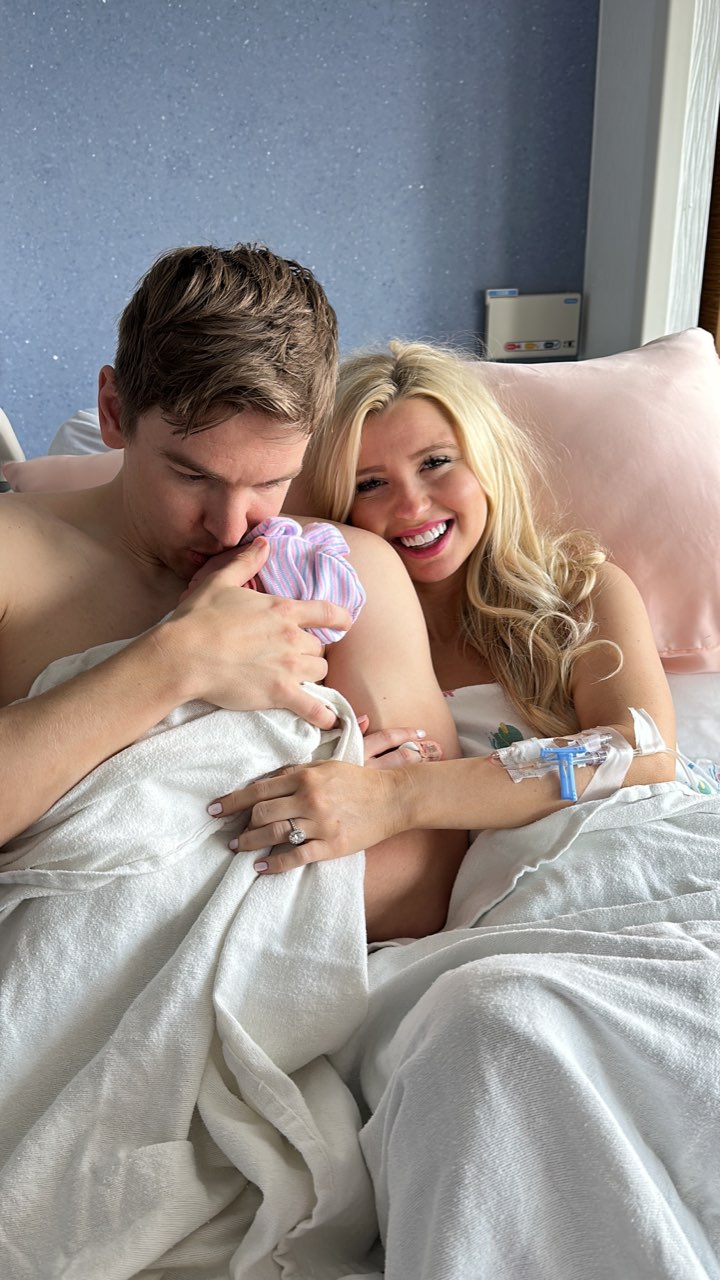 Dr. Moffit's son and daughter-in-law few days before Mother's Day with their new baby | Arizona Reproductive Medicine | Phoenix, AZ